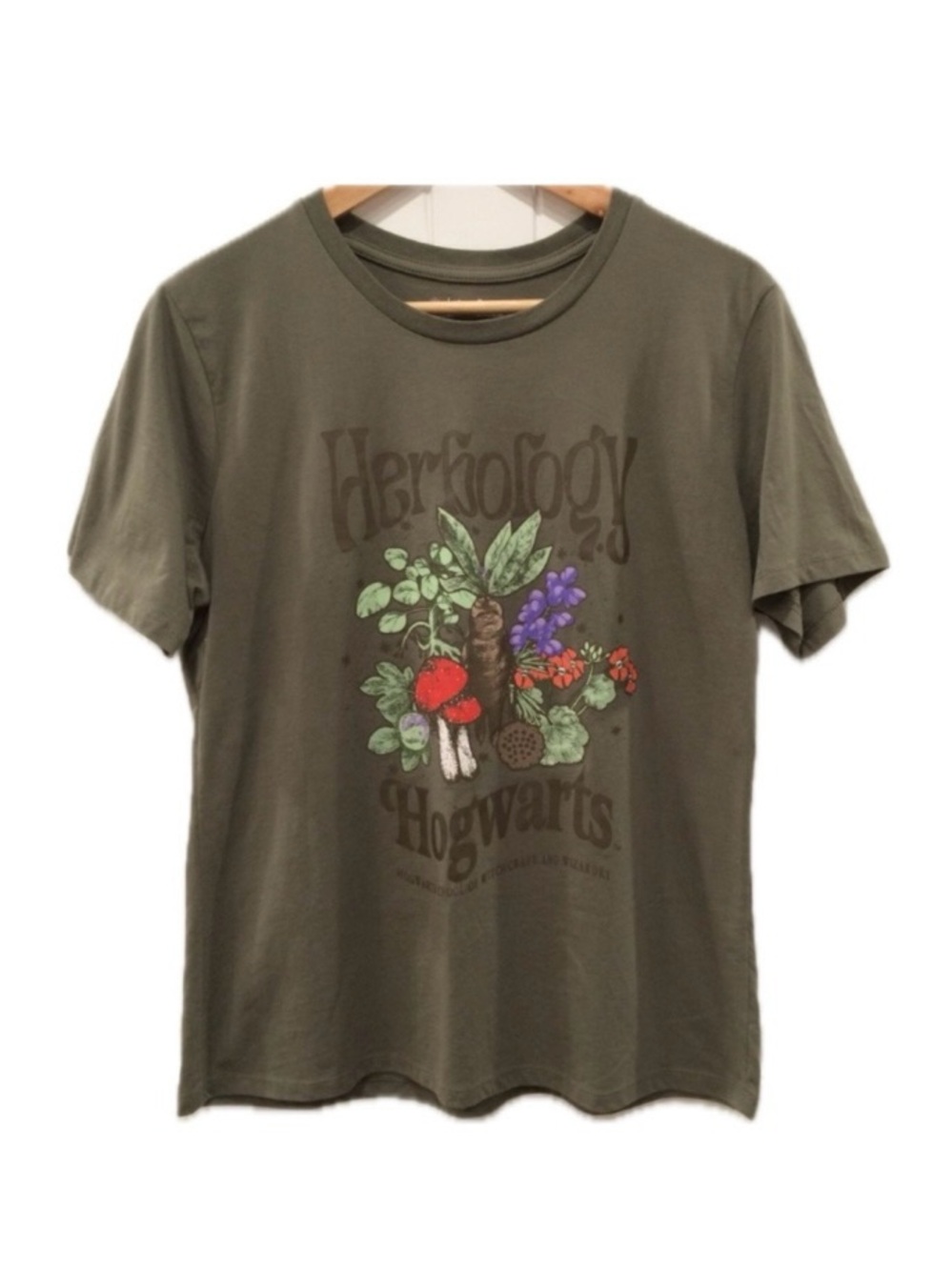 NEW! Harry Potter Hogwarts Herbology T-Shirt | L